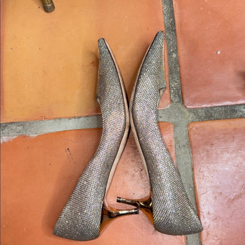 Jimmy Choo Metallic Gold Kitten Heels Pointed Toe Pumps Size 8.5 EU 38.5 - Picture 6 of 8